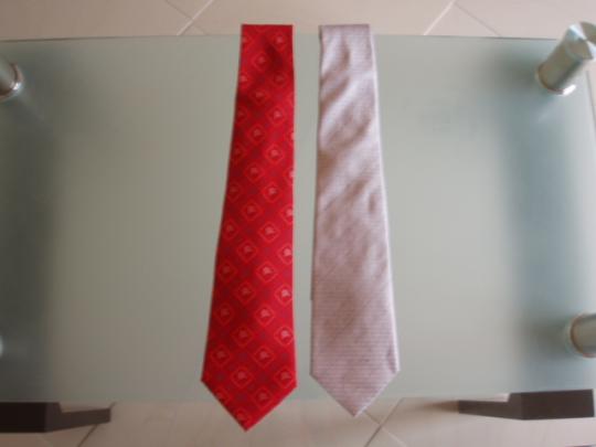 ネクタイ　赤と白「サポスル」